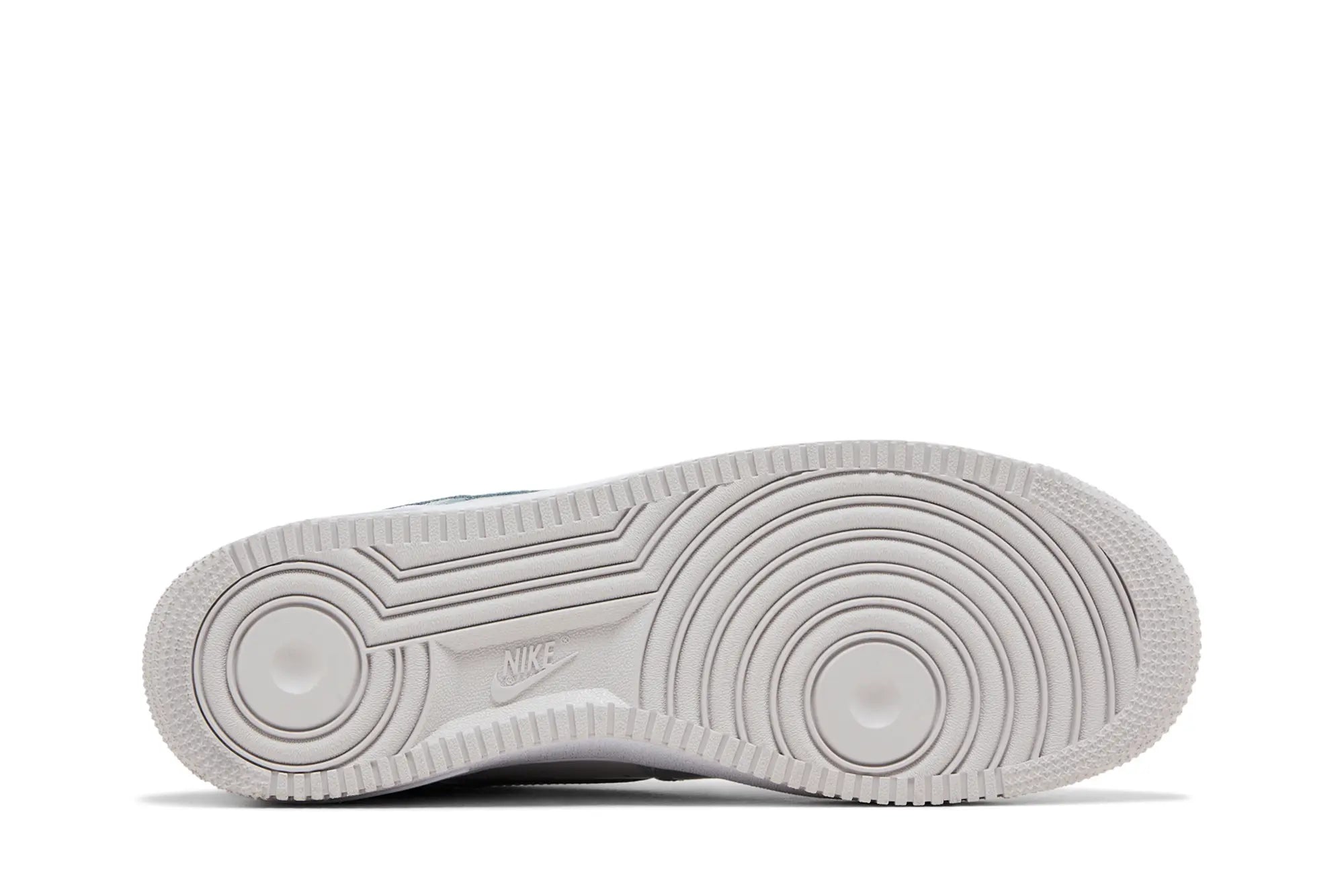 Nike Air Force 1 Low 07 LV8 'Wolf Grey'